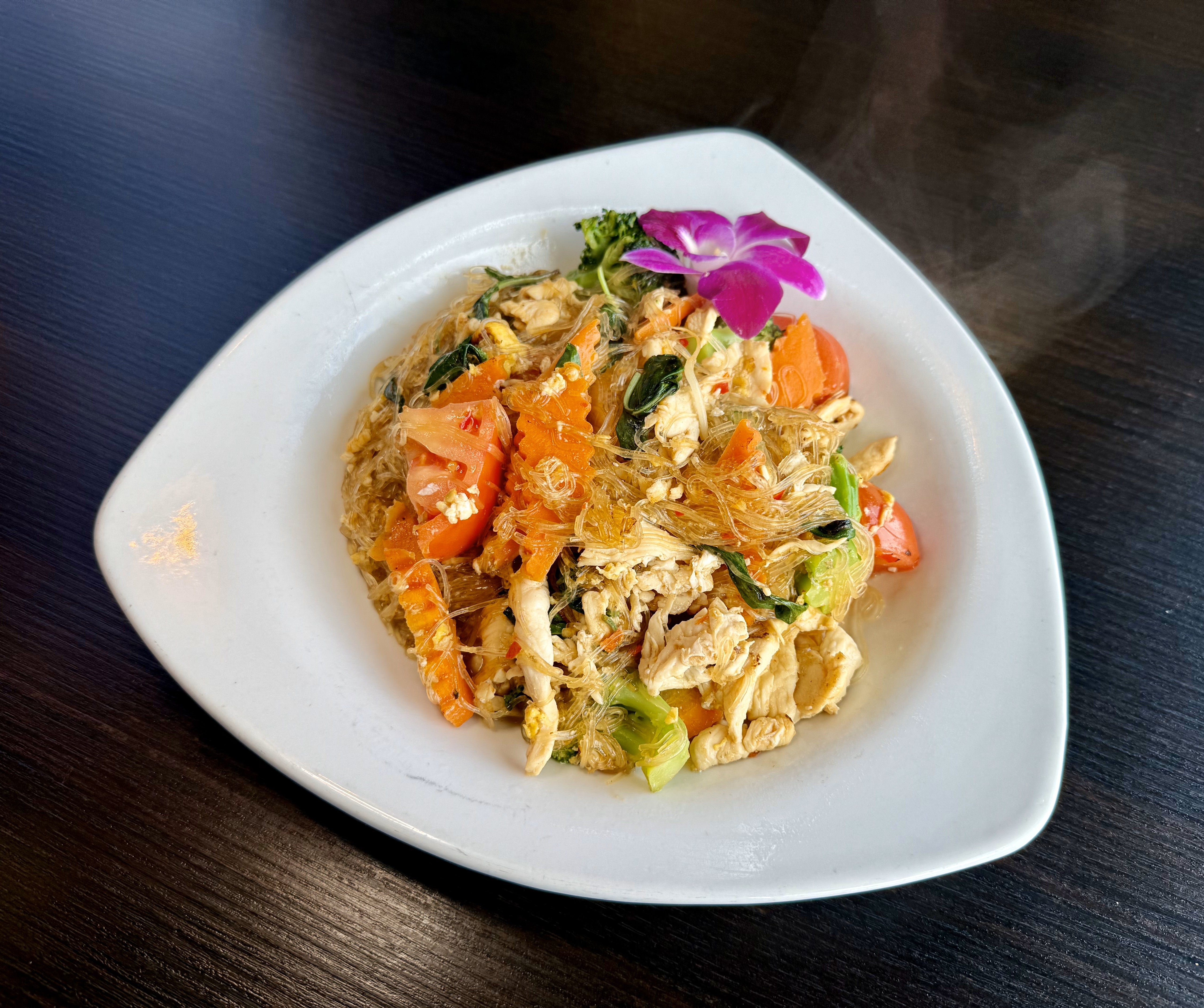 096. Pad Kee Maew Glass Noodles