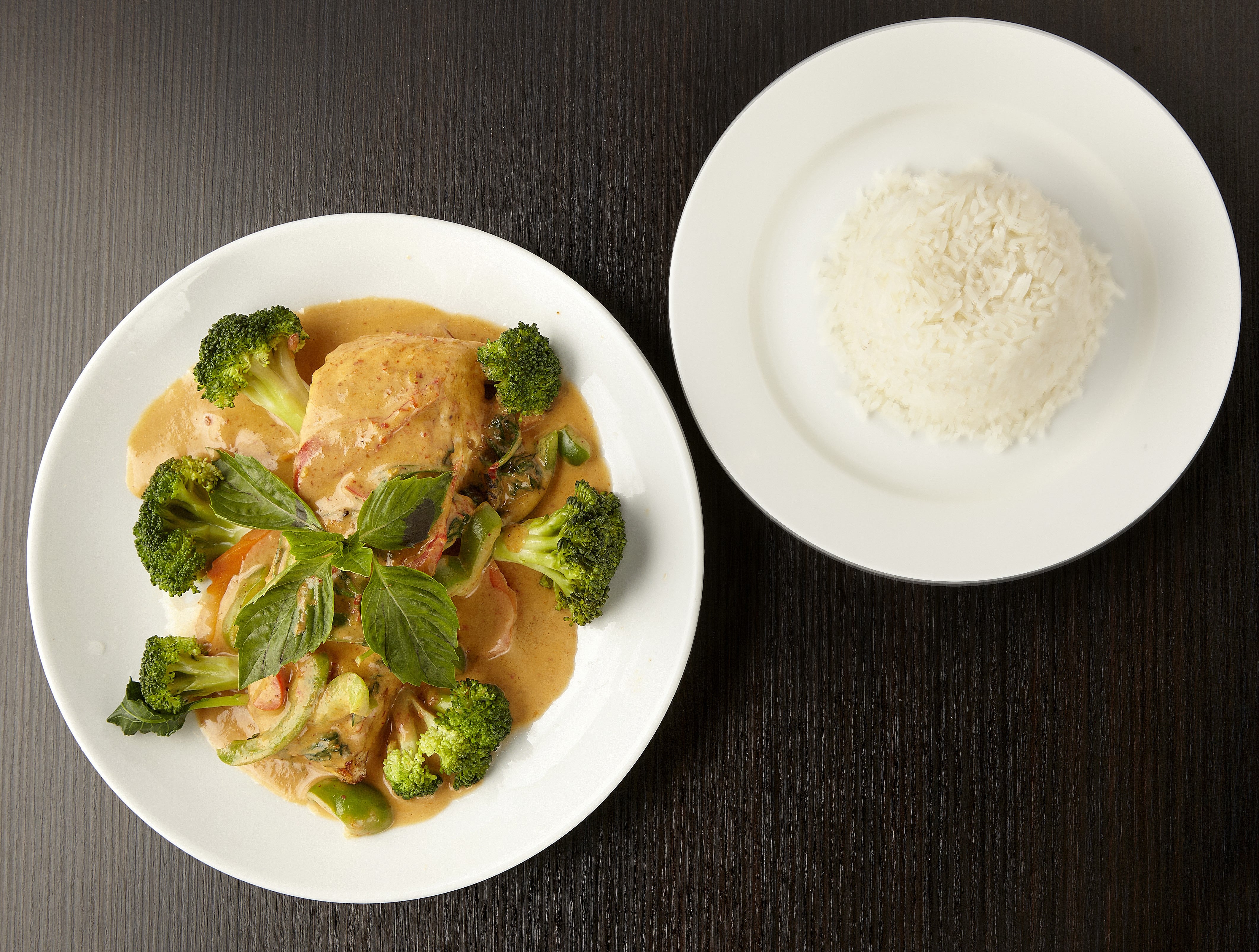 052. Chu-Chee Salmon